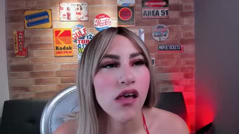 Miss Rhenna online show from November 2025 11:10:02 AM