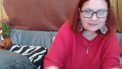 foxydesiree online show from April 2026 06:44:02 AM