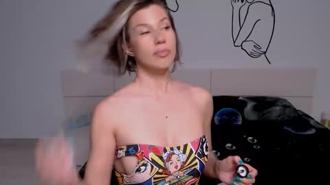 Fox online show from October 2025 09:42:02 PM