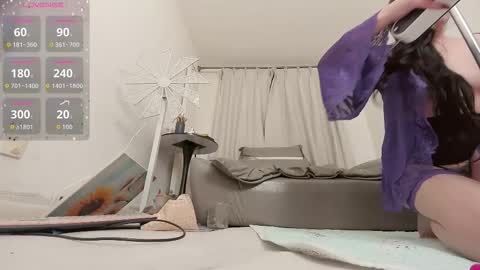 Snapshot of foxyiyi chatting on November 2025 12:05:02 PM yiyi online show from November 2025 12:05:02 PM