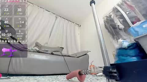 yiyi online show from March 2026 11:58:01 AM