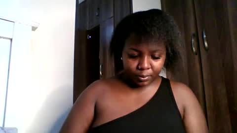 Kayla online show from October 2025 03:49:01 AM