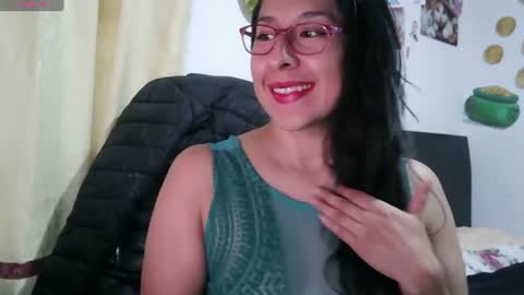 Snapshot of foxymalish chatting on July 2026 11:19:01 PM Malishka online show from July 2026 11:19:01 PM