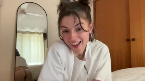 Snapshot of foxyone01 chatting on June 2026 02:34:02 AM Miss Foxy online show from June 2026 02:34:02 AM