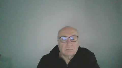 Snapshot of fra94 chatting on December 2024 01:59:02 PM fra94 online show from December 2024 01:59:02 PM