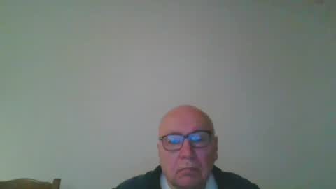Snapshot of fra94 chatting on December 2024 04:40:02 PM fra94 online show from December 2024 04:40:02 PM