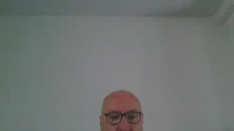 Snapshot of fra94 chatting on June 2026 12:03:02 PM fra94 online show from June 2026 12:03:02 PM