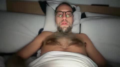 Snapshot of fra___ chatting on December 2025 11:36:02 AM fra___ online show from December 2025 11:36:02 AM