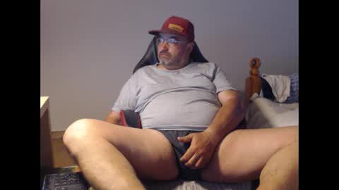 Snapshot of fraboys chatting on May 2026 05:23:01 AM Fraboys online show from May 2026 05:23:01 AM