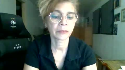 francelune online show from October 2025 02:47:01 PM