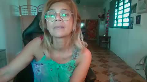 francelune online show from January 2026 01:15:01 PM