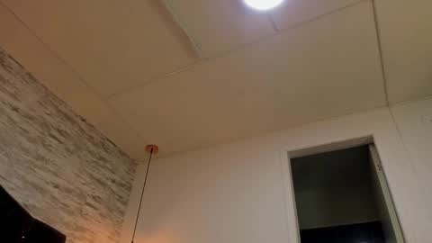          online show from February 2026 03:18:01 AM