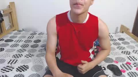 Snapshot of francesco_spank chatting on May 2026 07:20:02 PM FRANCESCO online show from May 2026 07:20:02 PM