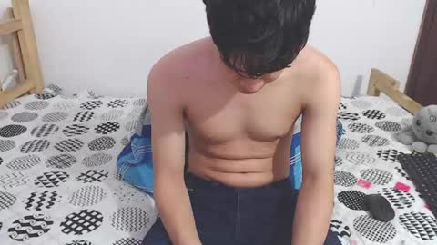 Snapshot of francesco_spank chatting on May 2026 12:08:01 AM FRANCESCO online show from May 2026 12:08:01 AM