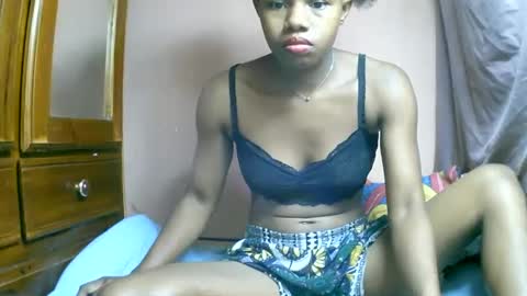 francilla online show from March 2025 05:24:02 AM