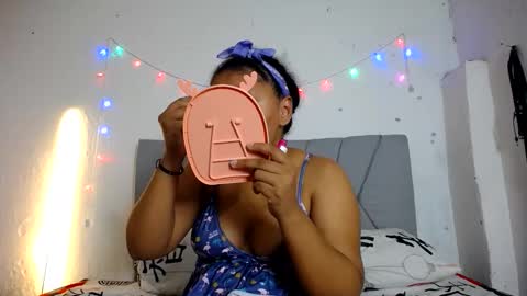 Snapshot of francihot4 chatting on March 2026 02:38:02 AM francihot4 online show from March 2026 02:38:02 AM