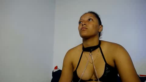 Snapshot of francihot4 chatting on March 2026 03:01:02 AM francihot4 online show from March 2026 03:01:02 AM