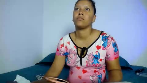 Snapshot of francihot4 chatting on March 2026 02:33:02 AM francihot4 online show from March 2026 02:33:02 AM