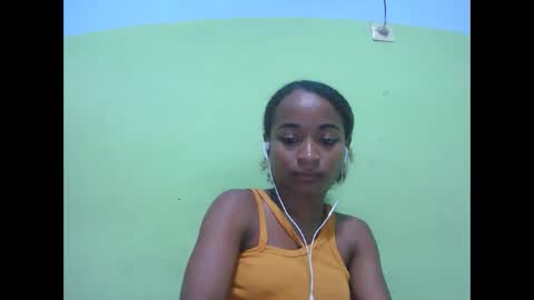Snapshot of francine925426 chatting on January 2026 09:51:02 PM francine925426 online show from January 2026 09:51:02 PM