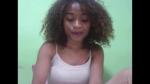 Snapshot of francine925426 chatting on February 2026 09:35:02 AM francine925426 online show from February 2026 09:35:02 AM