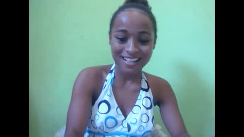 Snapshot of francine925426 chatting on February 2026 11:31:01 AM francine925426 online show from February 2026 11:31:01 AM
