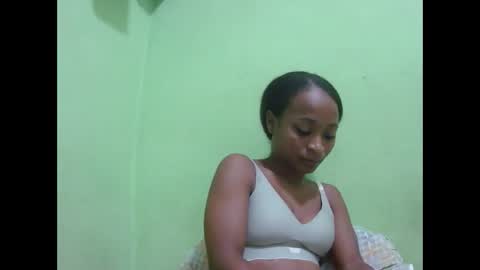 Snapshot of francine925426 chatting on April 2026 07:55:01 PM francine925426 online show from April 2026 07:55:01 PM