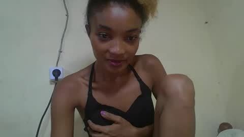 Snapshot of francinoli chatting on March 2026 11:44:01 PM Francinoli online show from March 2026 11:44:01 PM