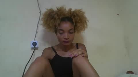 Snapshot of francinoli chatting on March 2026 12:16:01 AM Francinoli online show from March 2026 12:16:01 AM