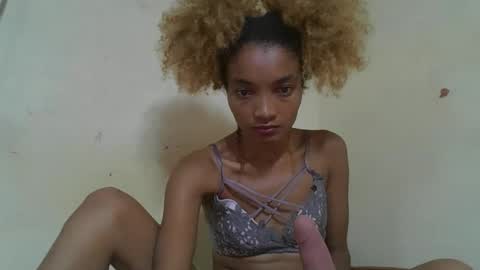 Snapshot of francinoli chatting on March 2026 09:04:02 PM Francinoli online show from March 2026 09:04:02 PM