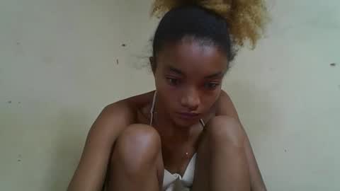 Snapshot of francinoli chatting on April 2026 01:14:01 AM Francinoli online show from April 2026 01:14:01 AM