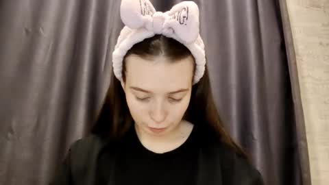 Lina online show from January 2026 09:24:01 AM