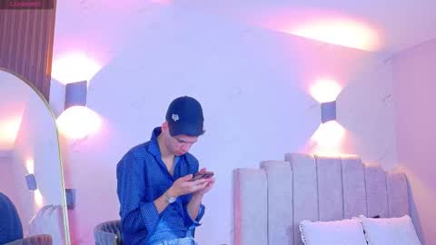 Franco online show from November 2025 10:26:02 PM