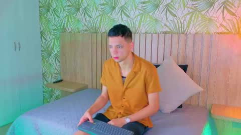 Franco online show from December 2025 12:31:02 PM