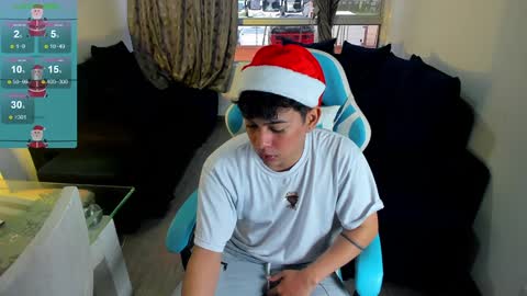 frank online show from December 2024 09:15:02 PM