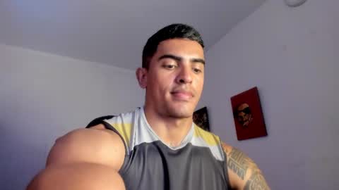 Snapshot of franco_ruiz_ chatting on July 2026 05:15:02 PM franco online show from July 2026 05:15:02 PM