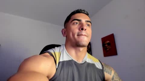 Snapshot of franco_ruiz_ chatting on July 2026 02:06:02 AM franco online show from July 2026 02:06:02 AM