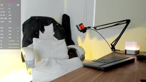 Snapshot of francodelacruz chatting on March 2025 10:42:01 PM Francum online show from March 2025 10:42:01 PM