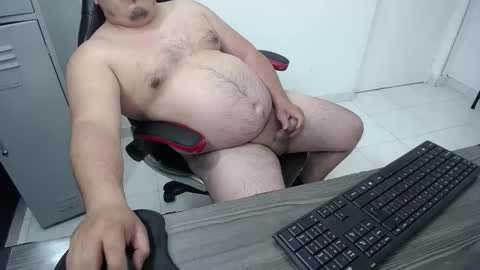 Snapshot of francoisroy chatting on September 2025 07:57:01 PM Juan online show from September 2025 07:57:01 PM