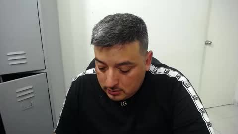 Snapshot of francoisroy chatting on September 2025 12:48:02 AM Juan online show from September 2025 12:48:02 AM