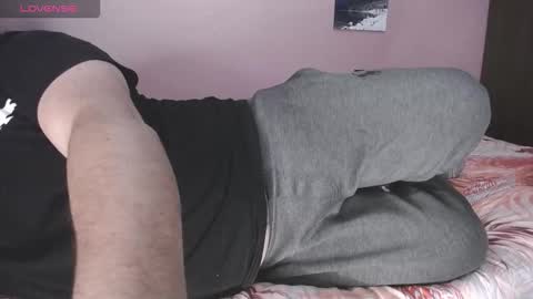 Snapshot of francoisroy chatting on March 2026 01:43:01 AM Juan online show from March 2026 01:43:01 AM