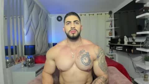 Snapshot of frank_foxx1 chatting on April 2026 02:58:01 AM frank_foxx1 online show from April 2026 02:58:01 AM