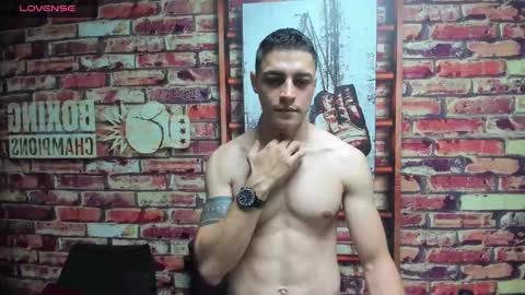 Snapshot of frank_millers chatting on January 2025 02:24:02 PM Frank online show from January 2025 02:24:02 PM