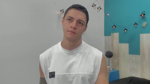Snapshot of frank_millers chatting on September 2025 08:24:01 PM Frank online show from September 2025 08:24:01 PM