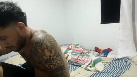Snapshot of frankdanielsmolano chatting on June 2026 04:17:02 AM frankdanielsmolano online show from June 2026 04:17:02 AM
