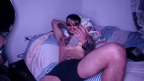 Snapshot of frankdanielsmolano chatting on July 2026 07:23:02 AM frankdanielsmolano online show from July 2026 07:23:02 AM