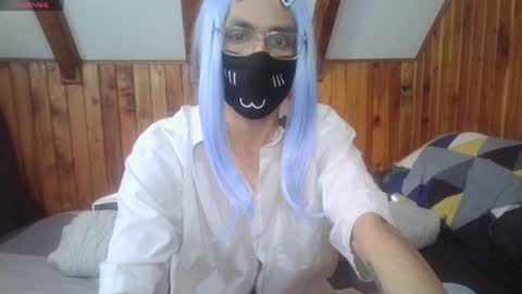 Snapshot of frankie_boygirl chatting on May 2026 07:07:02 PM Frankie online show from May 2026 07:07:02 PM