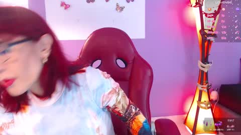 Fransheska online show from February 2025 12:11:01 PM