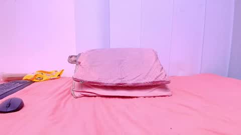 FRANYELY online show from February 2025 10:43:02 PM