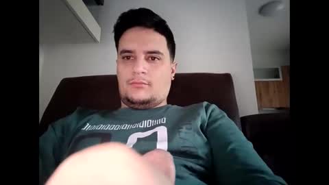 Snapshot of fraromeo2 chatting on February 2025 07:16:02 AM fraromeo2 online show from February 2025 07:16:02 AM