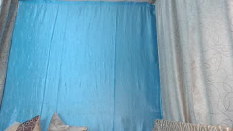 frau_becky online show from December 2024 01:38:02 PM